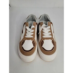 CCDB womens lace up brown white low top sneaker shoes size 7 Medium